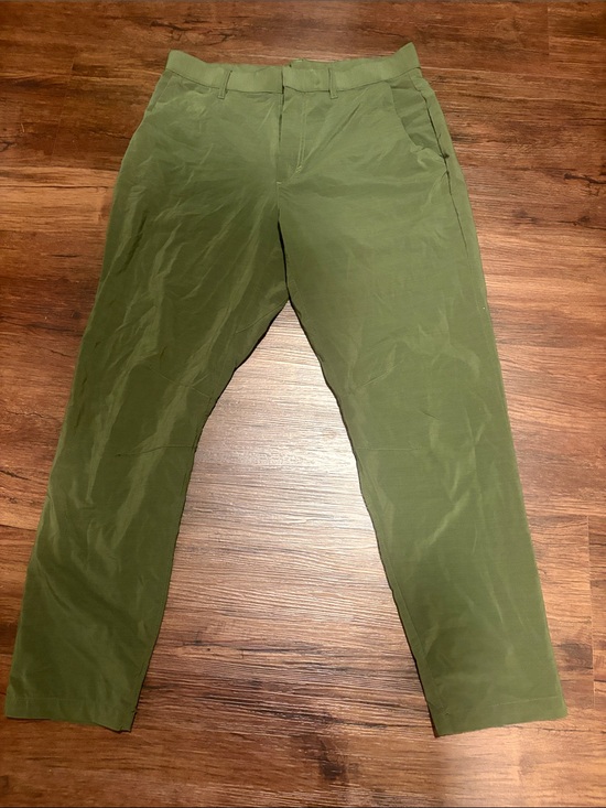 Fabletics Other - Fabletics The One Pant, Olive Green polyester Chino/ golf Pants